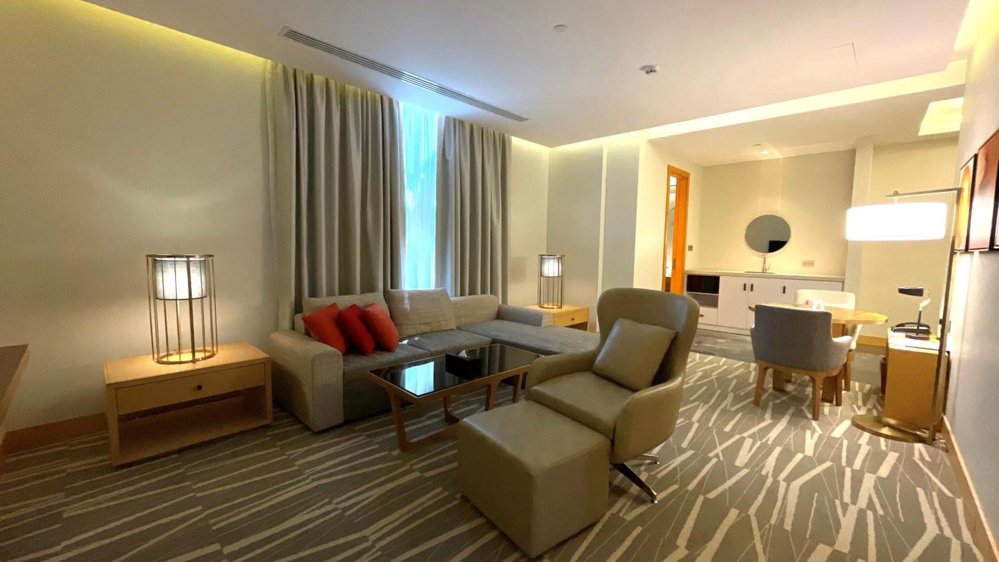 Ramada Hotel & Suites By Wyndham Al Qassim Al Bukayriah Exterior photo A suite at the hotel