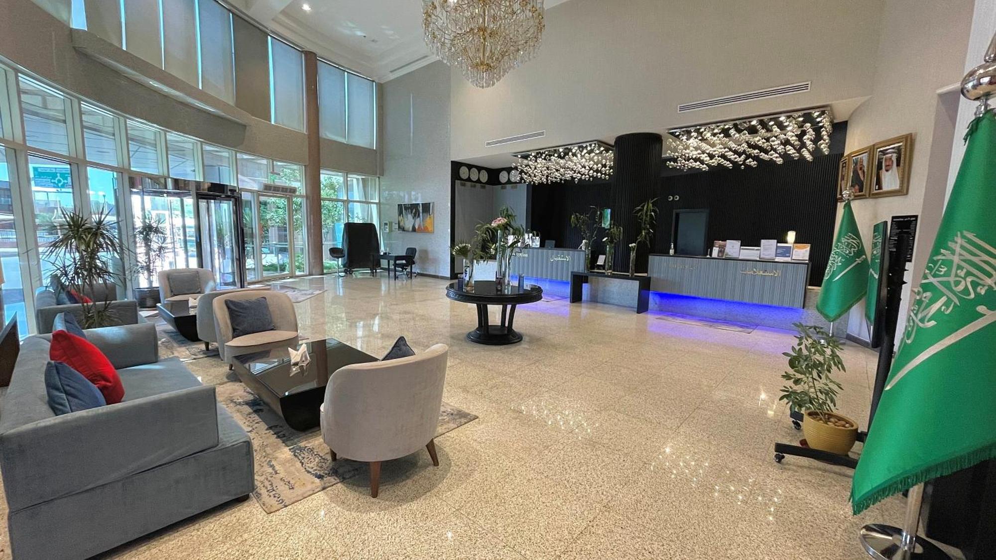 Ramada Hotel & Suites By Wyndham Al Qassim Al Bukayriah Exterior photo Lobby of the hotel