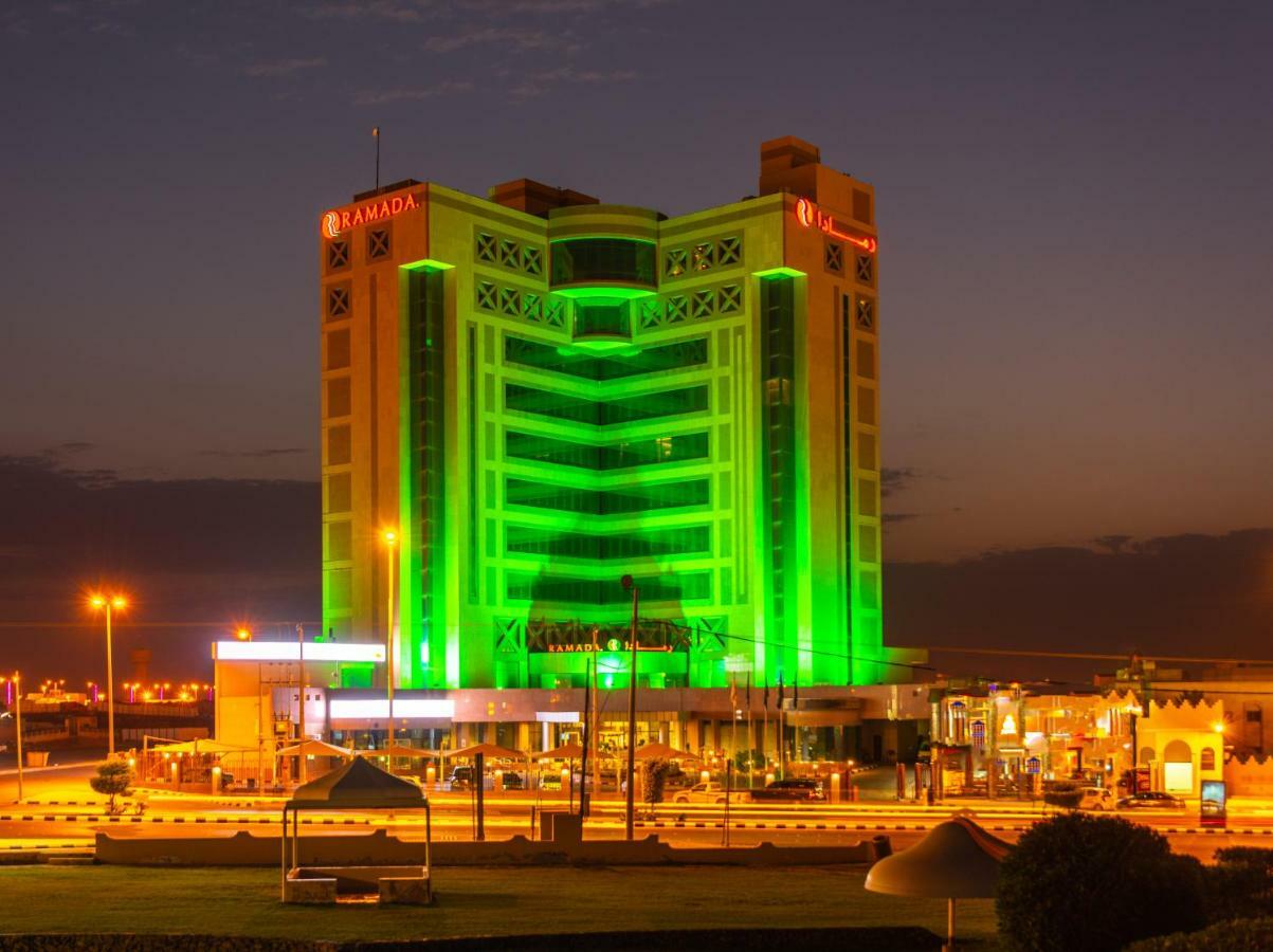 Ramada Hotel & Suites By Wyndham Al Qassim Al Bukayriah Exterior photo The Grand Hotel